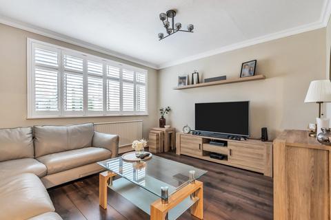 12 Campion Close, Carterton, OX18 3YG