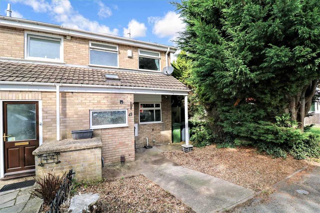 Antrim Road, Lincoln 2 bed end of terrace house £135,000