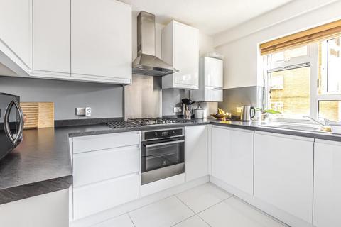 68, Peldon Court Sheen Road, Richmond, TW9 1YU