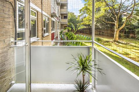 68, Peldon Court Sheen Road, Richmond, TW9 1YU