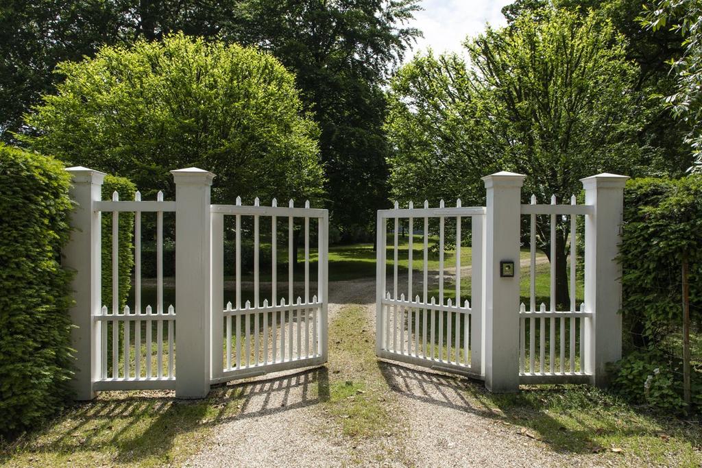Entrance Gates