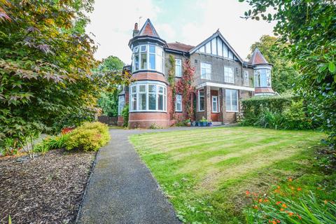 Wyngarth Beardwood Brow, Blackburn, BB2 7AT