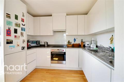 2 bedroom flat to rent, Zeller House, East Village, E20