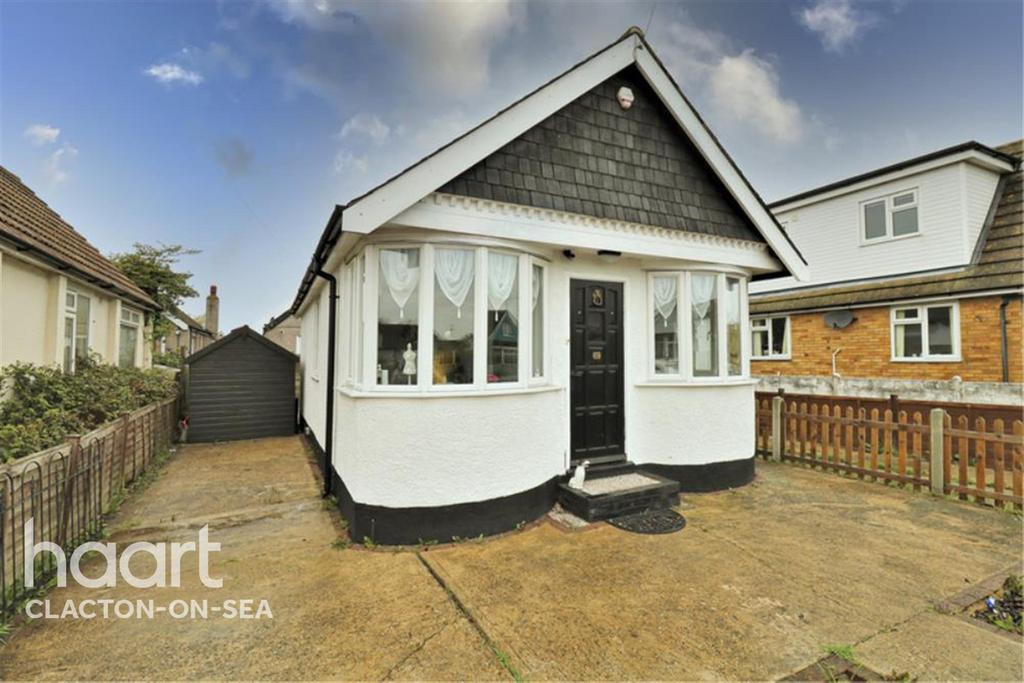 Golf Green Road 2 bed bungalow £850 pcm (£196 pw)
