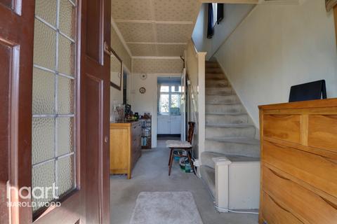 St Just Colchester Road, Romford, RM3 9SF