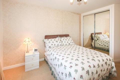 1 bedroom apartment for sale - Avenue Road, Lymington, Hampshire, SO41