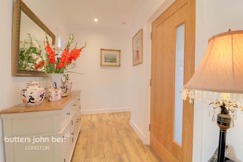 82 Caverswall Road, Stoke-on-trent, ST3 6PL