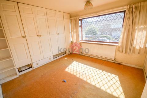 29 Maplebeck Drive, Sheffield, S9 1WH