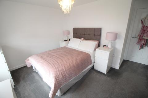 37 Cheviot Road, Westbury, BA13 3ZJ