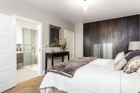 6 bedroom end of terrace house to rent - Mills Row, Chiswick, London, W4