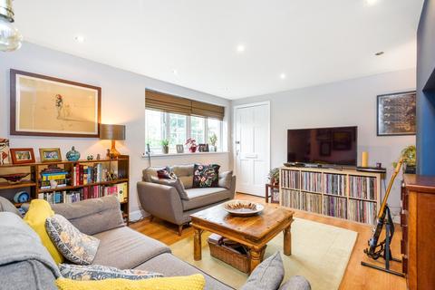 6 Moira Road, London, SE9 1SH