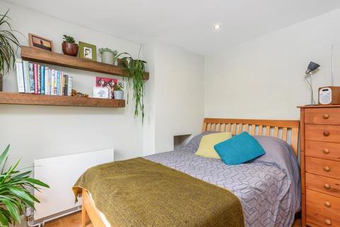 6 Moira Road, London, SE9 1SH
