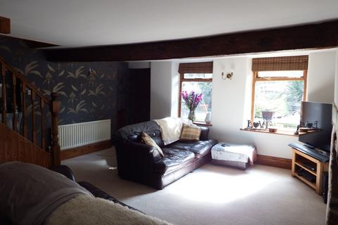 4 Back Fold, Clayton, Bradford, BD14 6BW