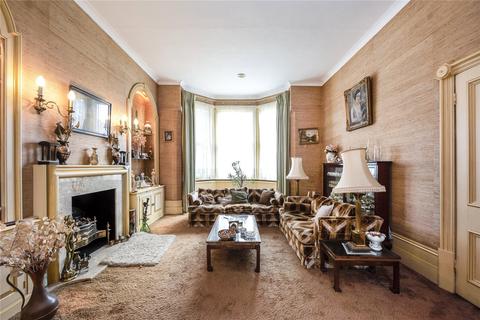 126 Aberdeen Park, London, N5 2BA