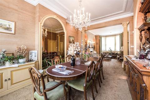 126 Aberdeen Park, London, N5 2BA