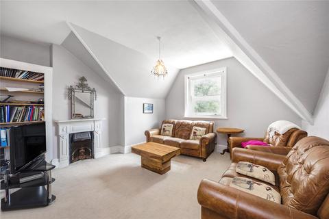 126 Aberdeen Park, London, N5 2BA