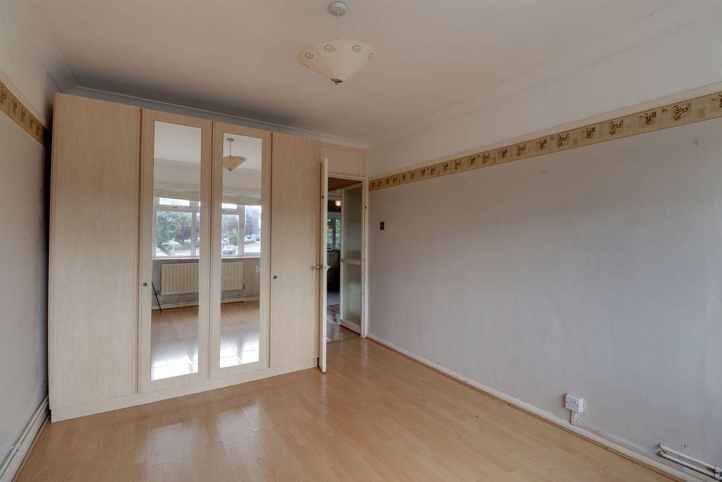 Bedroom 1 (Double)