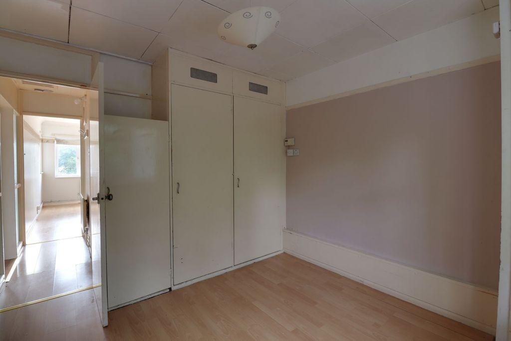 Bedroom 2 (Double)