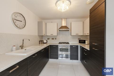 4 Mellowes Road, Hornchurch, RM11 1GF