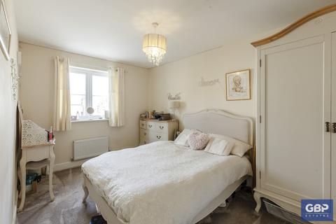 4 Mellowes Road, Hornchurch, RM11 1GF