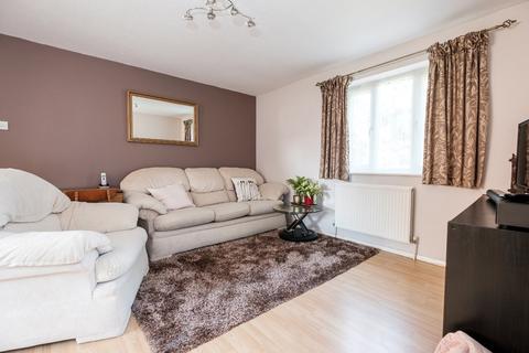 116 Woodfall Drive, Crayford, Dartford, DA1 4TR