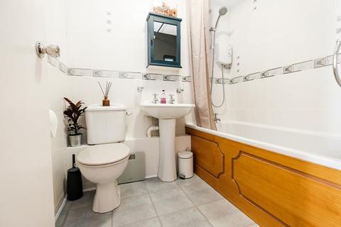116 Woodfall Drive, Crayford, Dartford, DA1 4TR