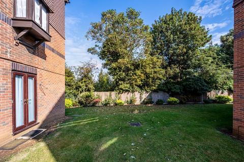116 Woodfall Drive, Crayford, Dartford, DA1 4TR