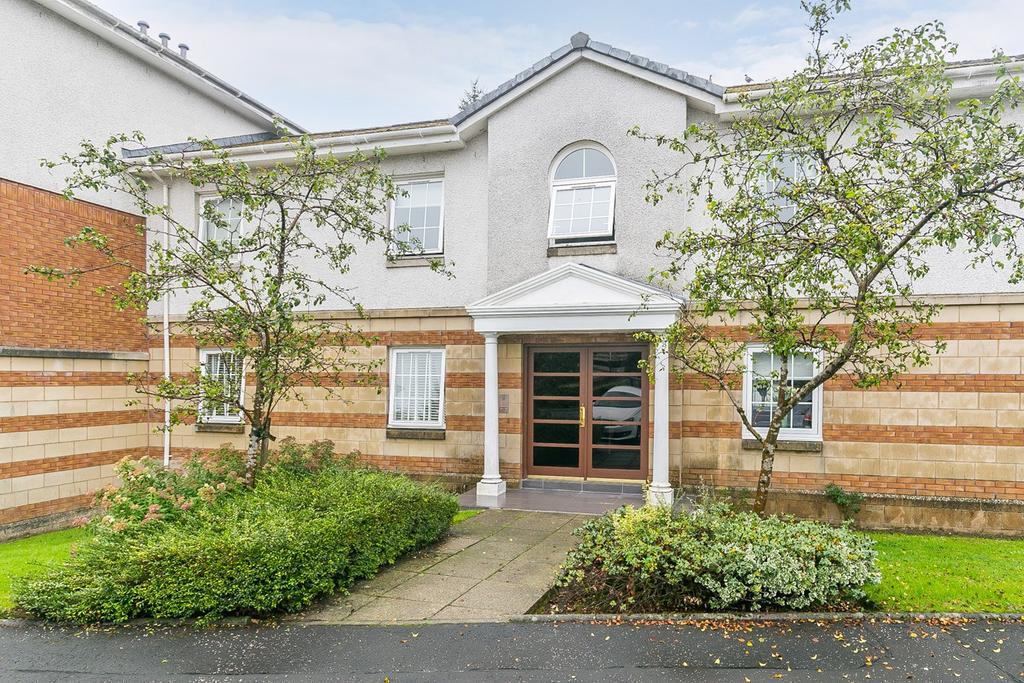 Taylor Green, Livingston, EH54 2 bed ground floor flat £145,000