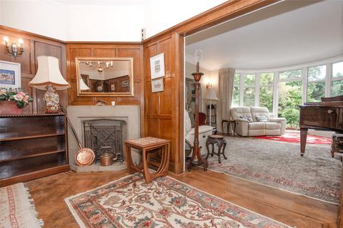 19 Beech Drive, London, N2 9NX