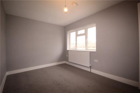 1 bedroom in a house share to rent, Applegarth Avenue, Guildford, GU2