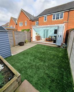 43 Campbell Road, Hawkinge, Folkestone, CT18 7TL