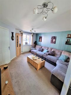 43 Campbell Road, Hawkinge, Folkestone, CT18 7TL