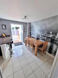 43 Campbell Road, Hawkinge, Folkestone, CT18 7TL
