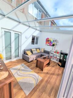 43 Campbell Road, Hawkinge, Folkestone, CT18 7TL