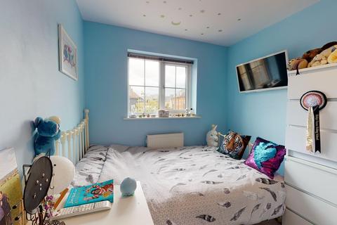 43 Campbell Road, Hawkinge, Folkestone, CT18 7TL