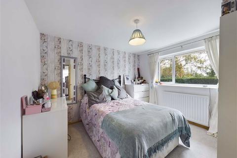 10 Jacomb Close, Lower Broadheath, Worcester, WR2 6SQ