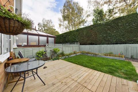 10 Jacomb Close, Lower Broadheath, Worcester, WR2 6SQ