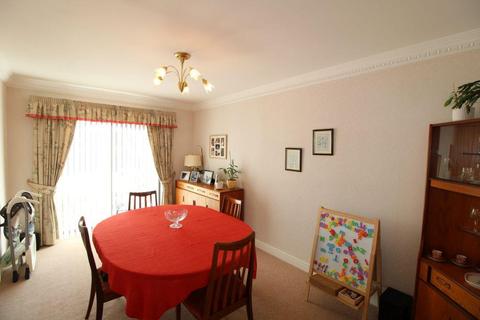 8 Ely Close, Newcastle Upon Tyne, NE7 7YP