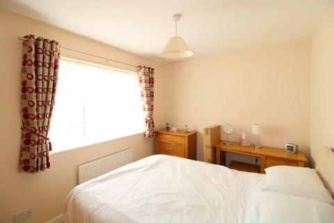 8 Ely Close, Newcastle Upon Tyne, NE7 7YP