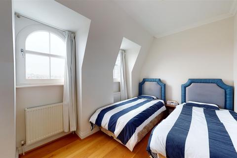1, Albert Mews, 45 Albert Street, Ramsgate, CT11 9EX