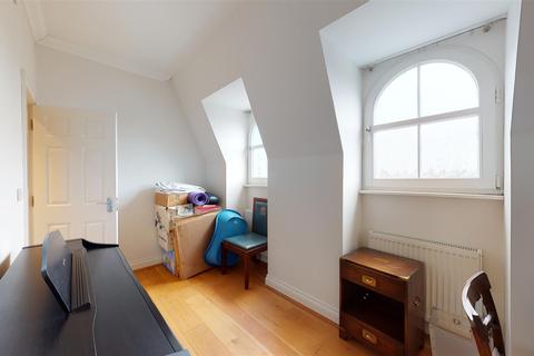 1, Albert Mews, 45 Albert Street, Ramsgate, CT11 9EX