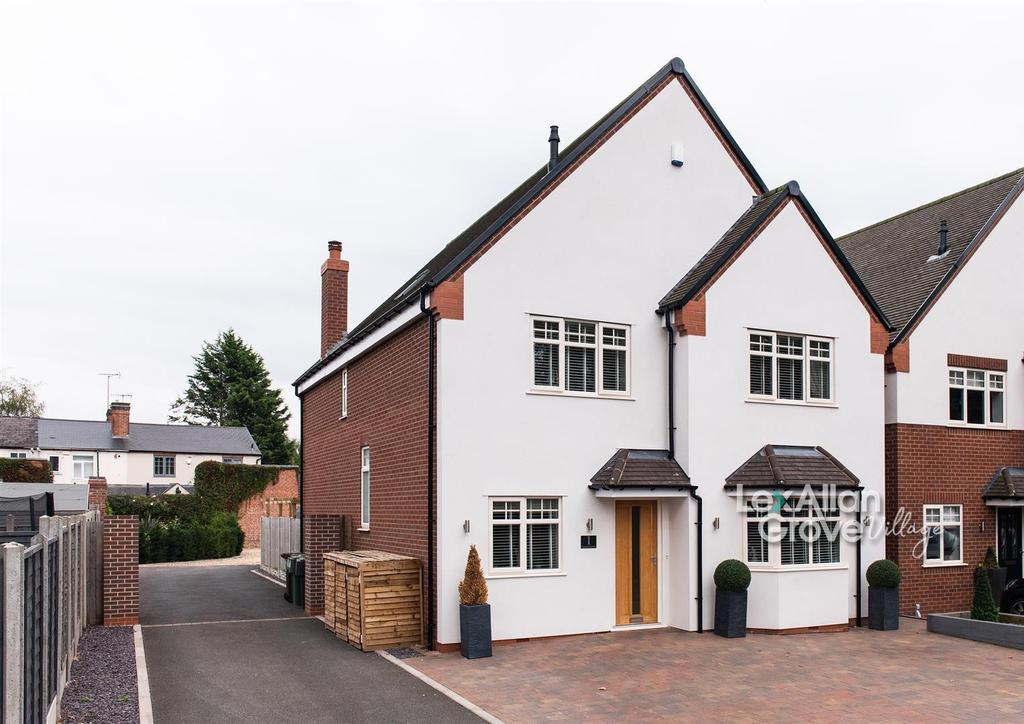 Summervale Gardens, Hagley, Stourbridge 5 bed detached house £675,000