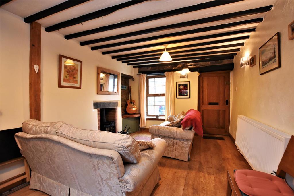Back Lane, Ulverston 3 bed semidetached house £225,000