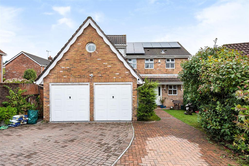 Roger Beck Way, Sketty, Swansea 4 bed detached house £499,950