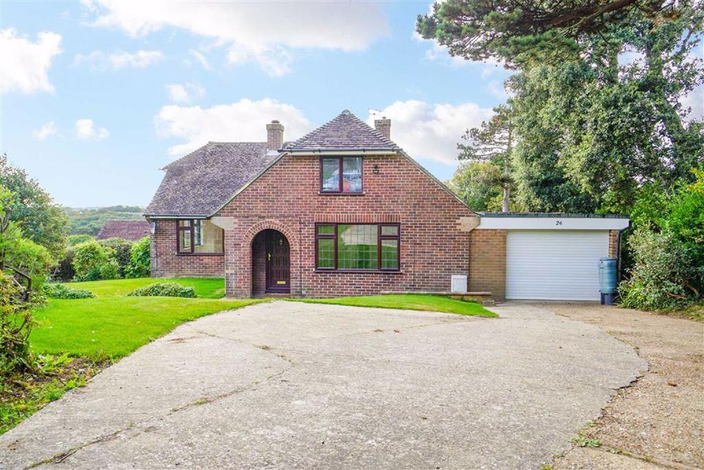 Branksome Road, St. Leonardsonsea, East Sussex 2 bed detached