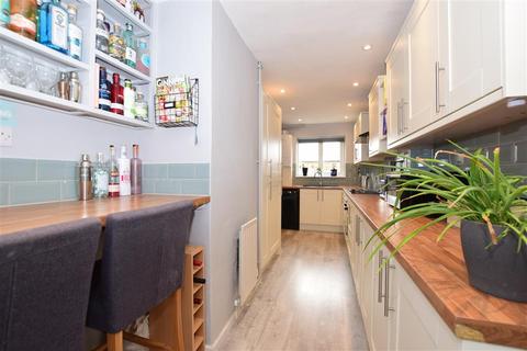 34 Chetwode Road, Tadworth, KT20 5PW