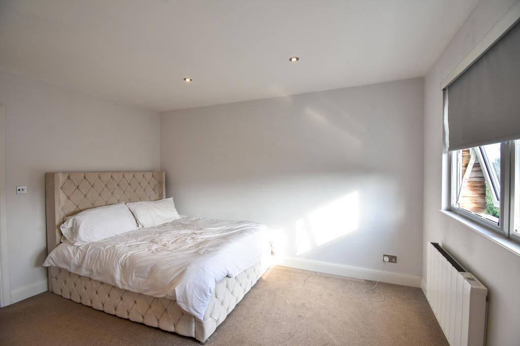 Hepworth House, Bentley Way, Woodford... 1 bed apartment to rent £