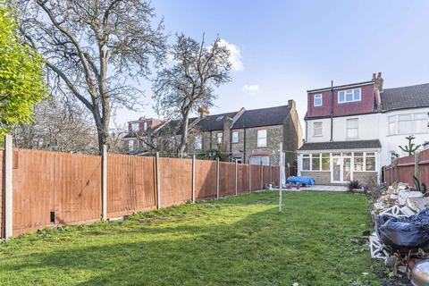 5 bedroom semi-detached house for sale, Warwick Road, Thornton Heath, CR7