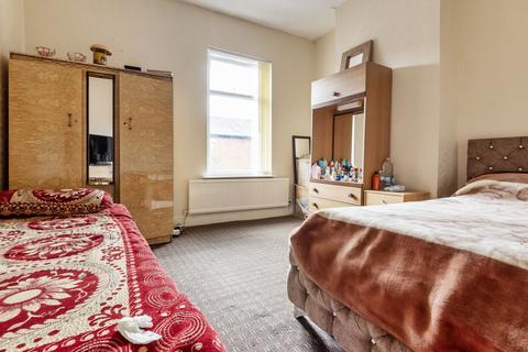 28 Driffield Street, Manchester, M14 7HZ