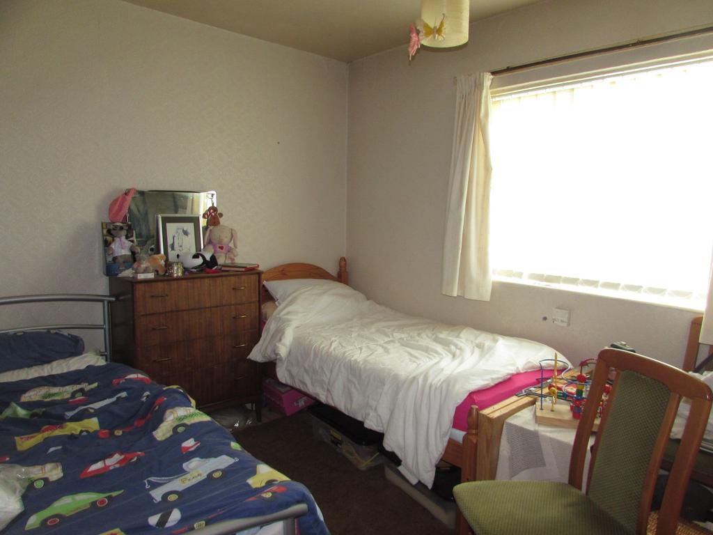 Photograph 5